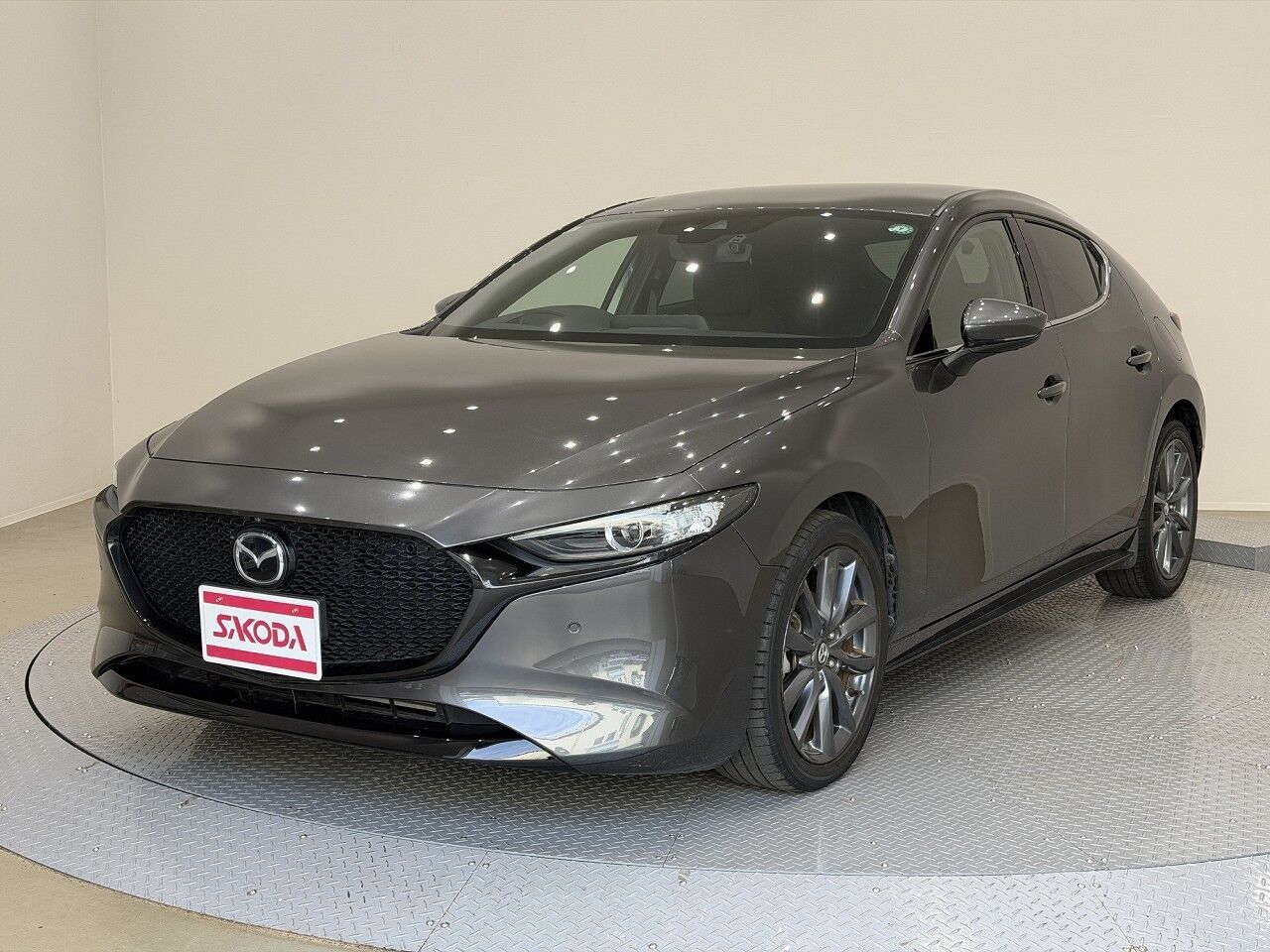 マツダ3ファストバック 15S Touring グレーの在庫情報 | サコダ車輌