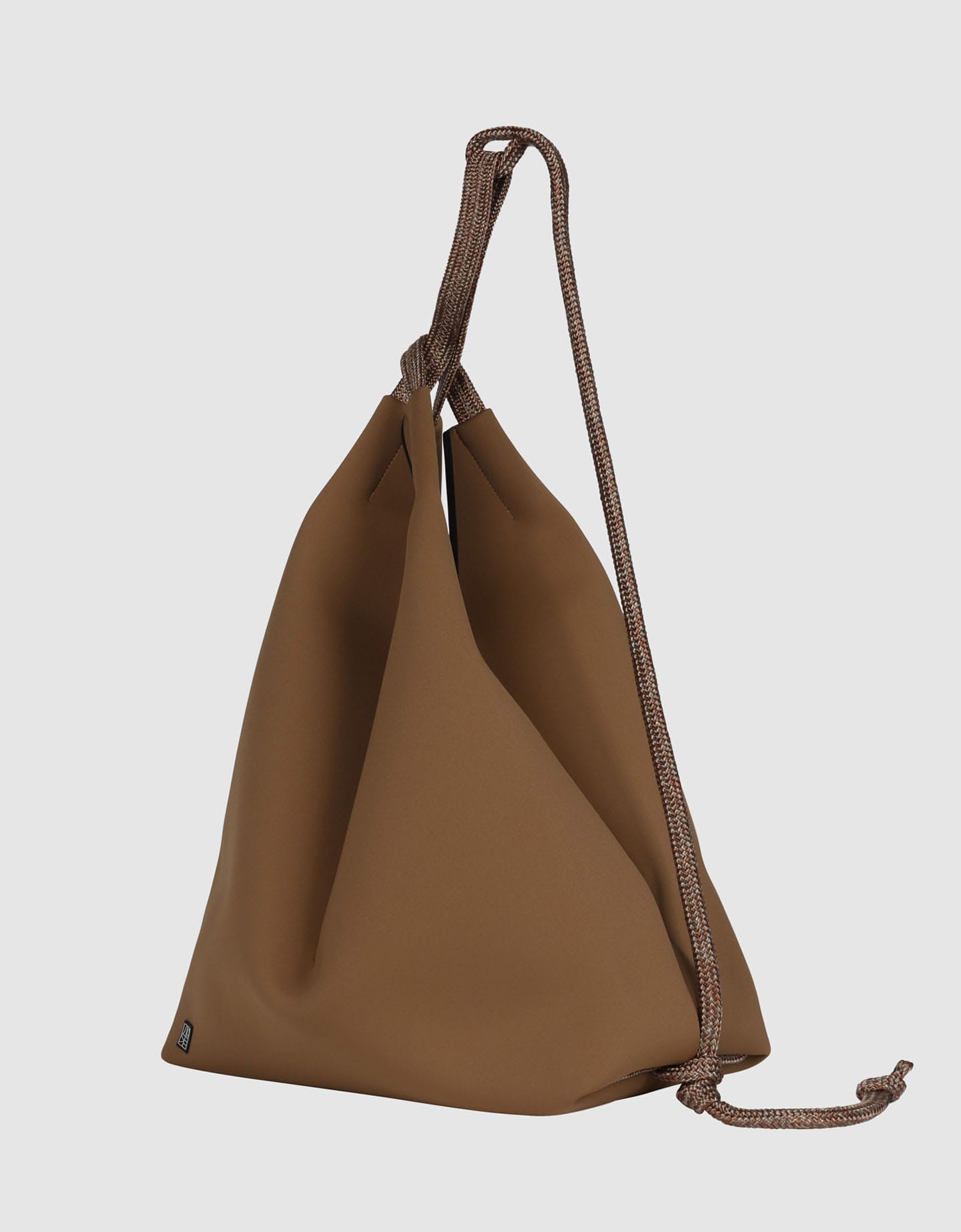ソルスティス リュックサック ダークタン｜Oversized bags｜STATE OF