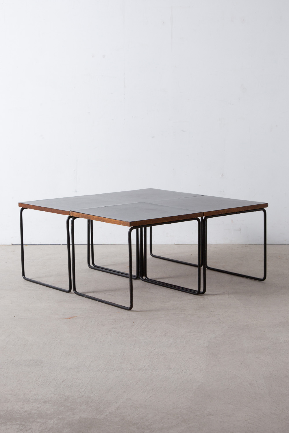 stoop | 'VOLANTE' Side Table for Steiner by Pierre Guariche in