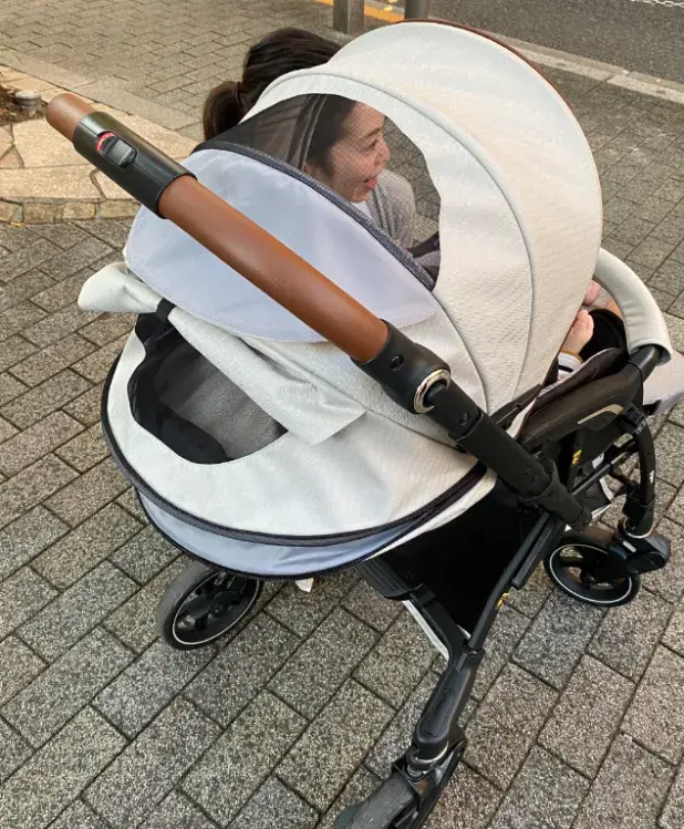 最上位モデルのベビーカー「nautR(ノートアール)」をママ＆パパが実際