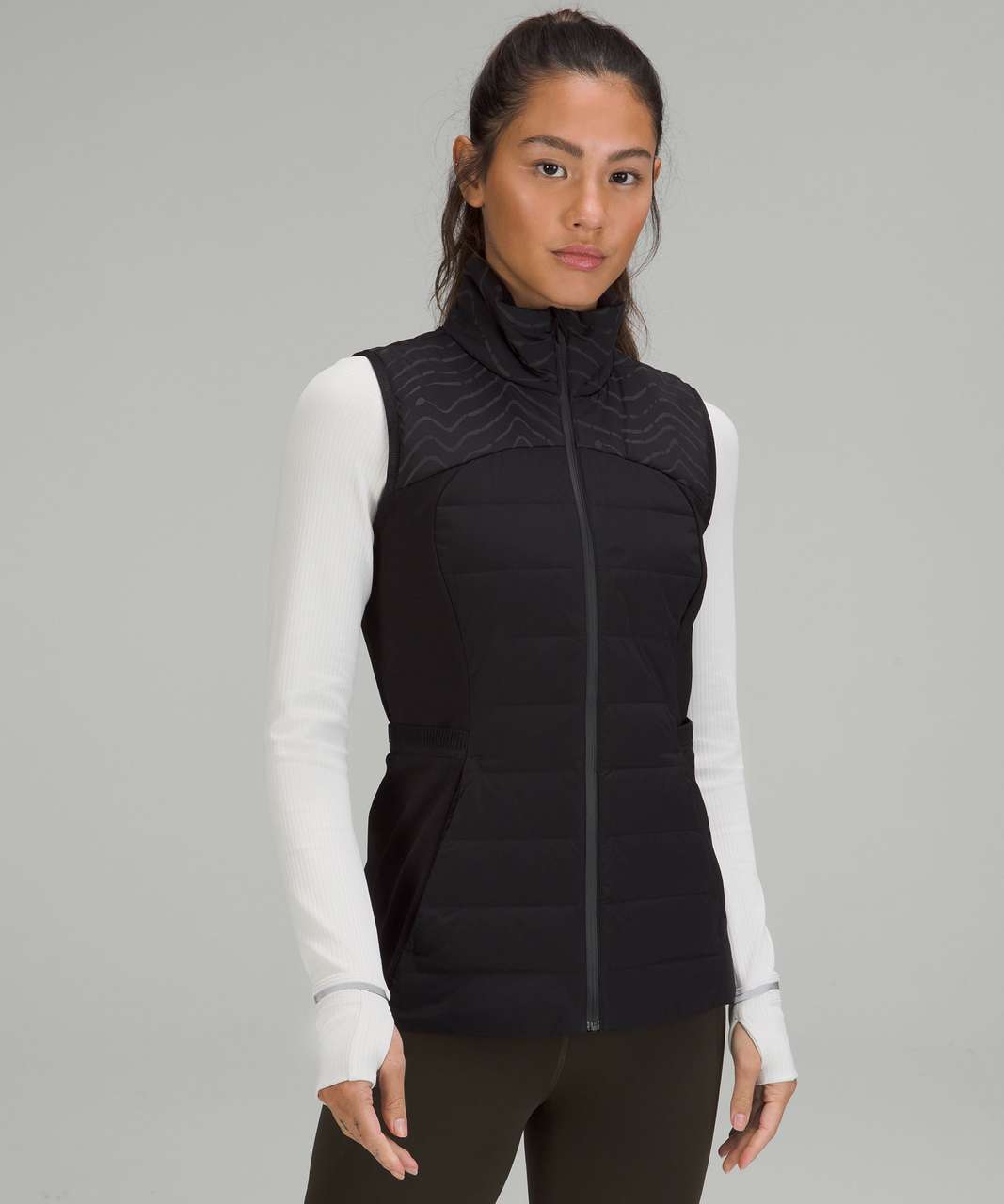Lululemon Down for It All Vest *Reflective - Rhythm Dots Black