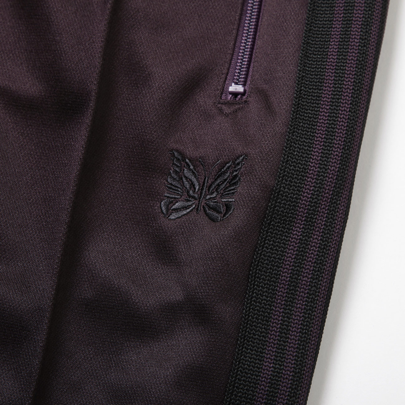 26SS/25AW】Needlesの定番トラックパンツの種類やサイズ感、コーデ紹介