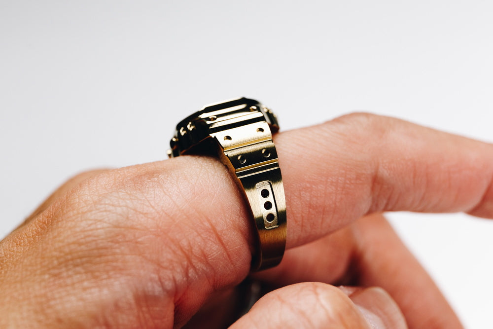 CASIO RING WATCH カシオ リングウォッチ クォーツ CRW-001G-9JR