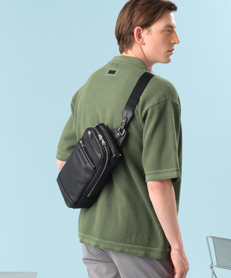 薄マチ スマート ワンショルダーバッグ（ショルダーバッグ） | TAKEO