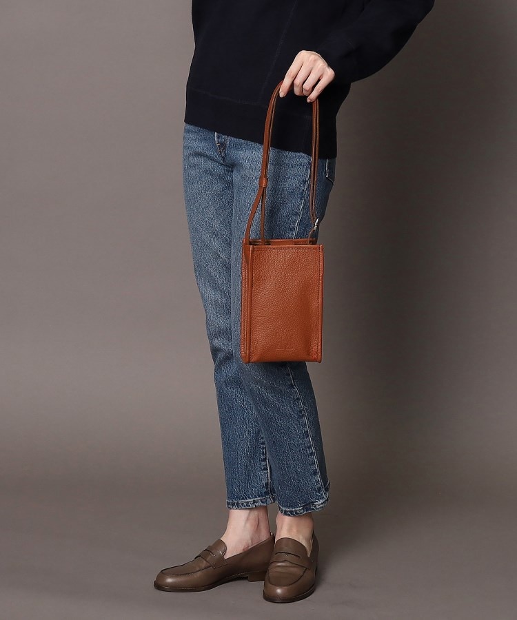 アピエーディ】レザーショルダーバッグ S 本革 ミニバッグ（商品番号