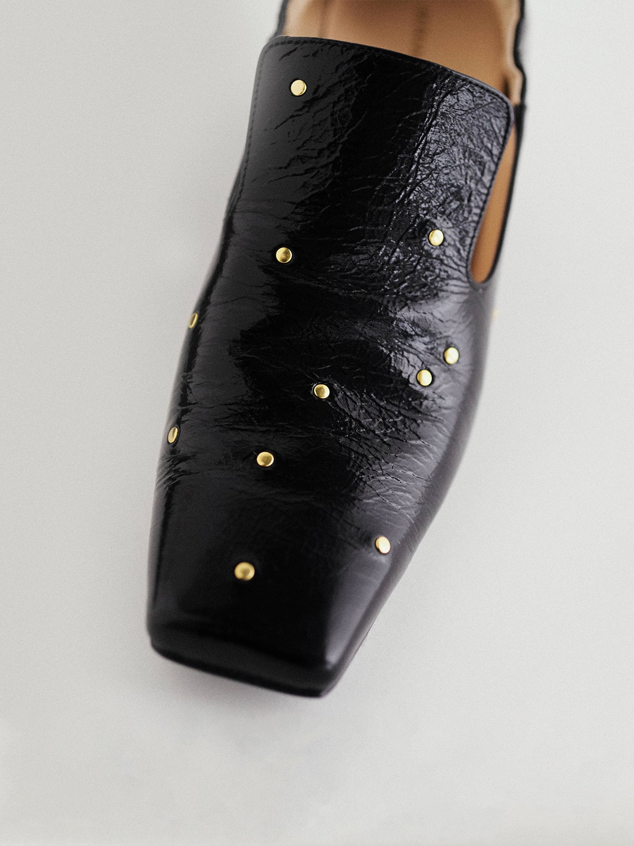 Rye(with stud) BK | AKIRANAKA ONLINESTORE