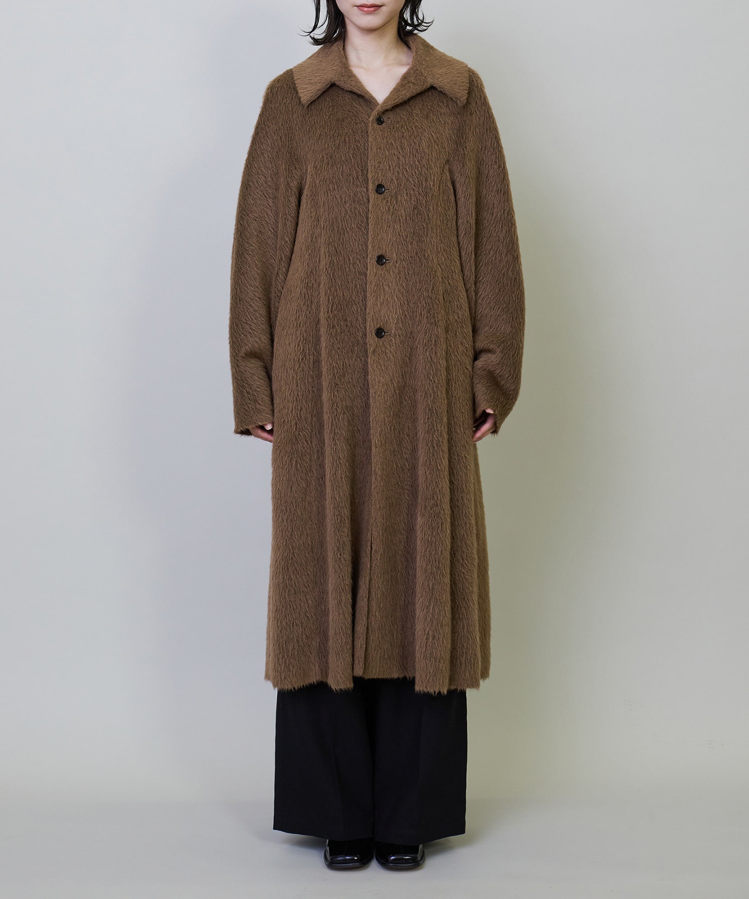 スーリーアルパカロングコート｜BIGI online store - ビギ オンライン