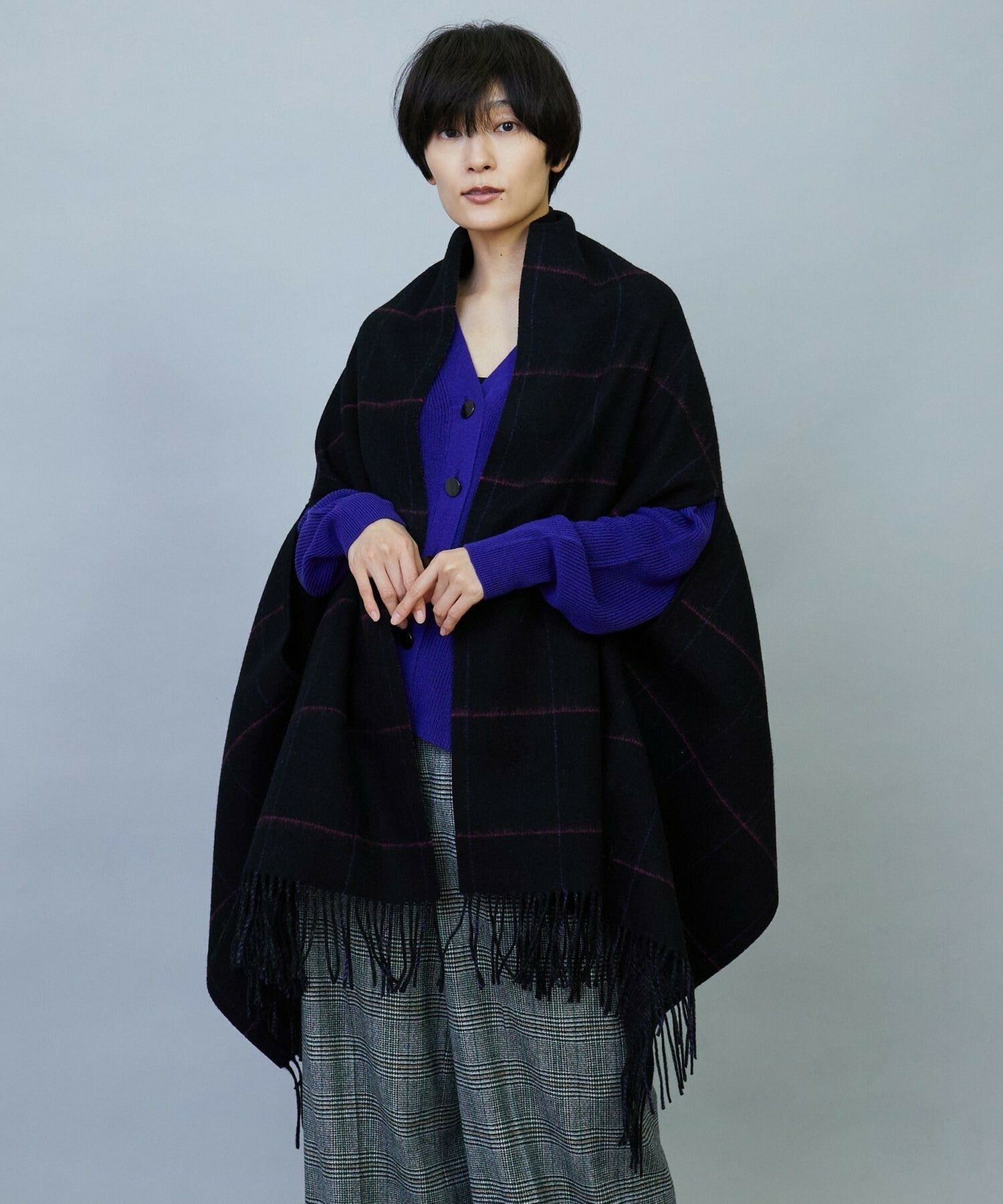 リバーシブルストールポンチョ｜BIGI online store - ビギ オンライン