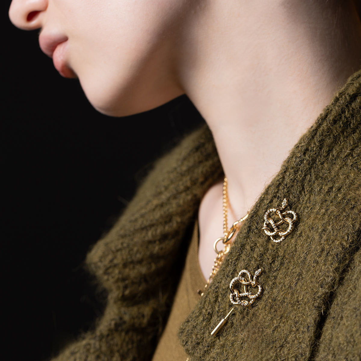 K18 SNAKE KNOT ダイヤモンド ブローチ