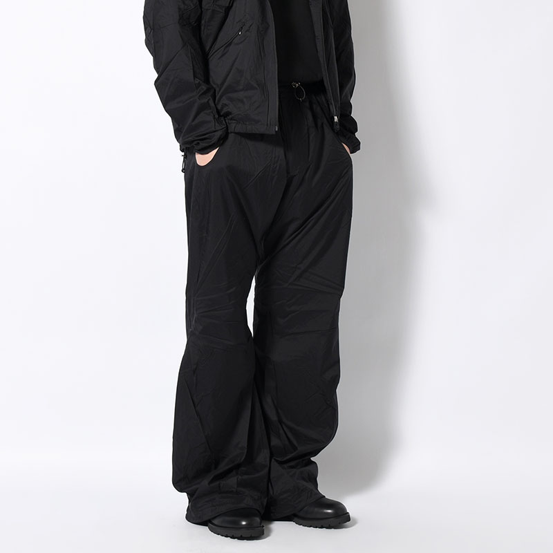 PANELED LIGHT WEIGHT TRACK PANTS -BLACK- | IN ONLINE STORE