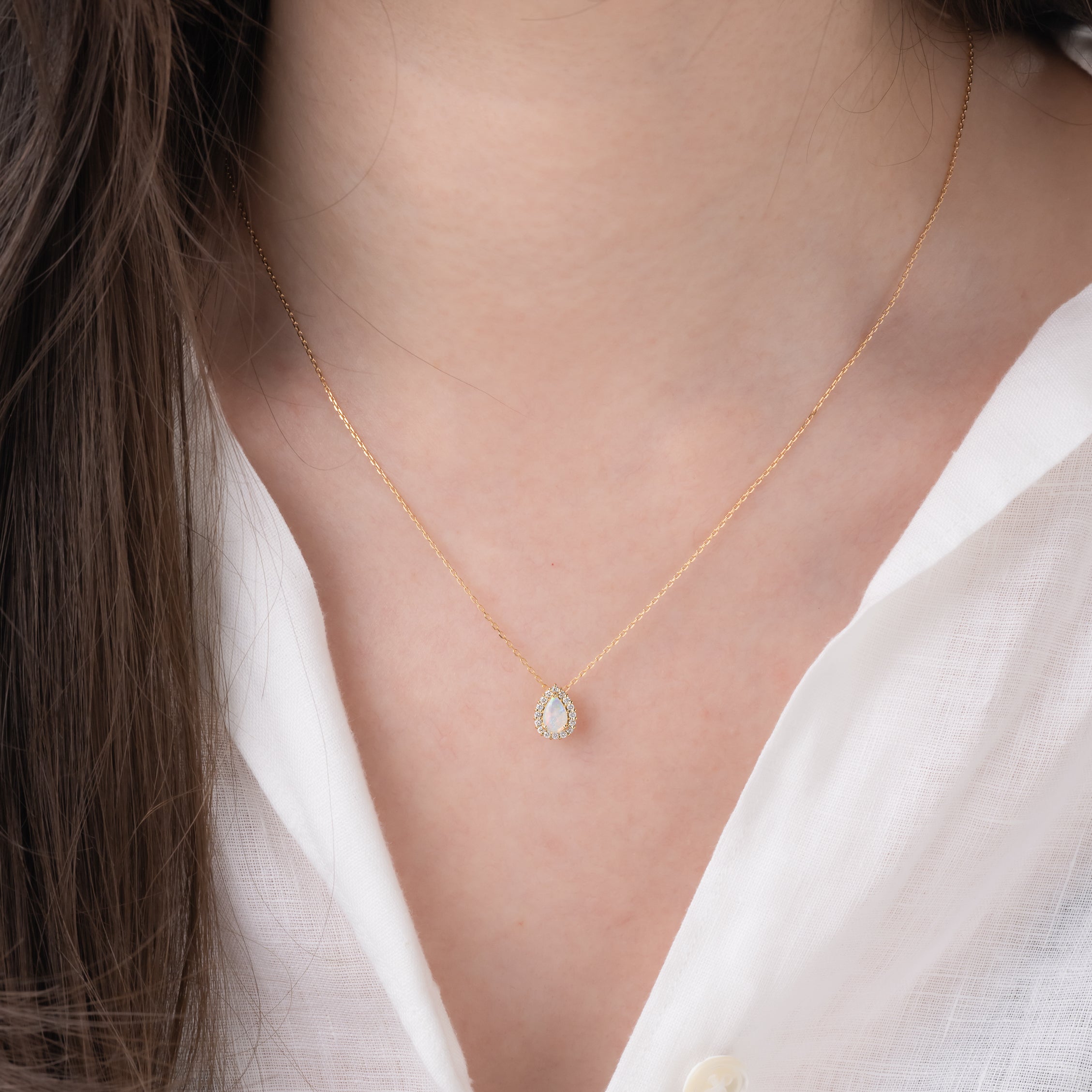 Petal ホワイトオパールイエローゴールドネックレス | KAJITA