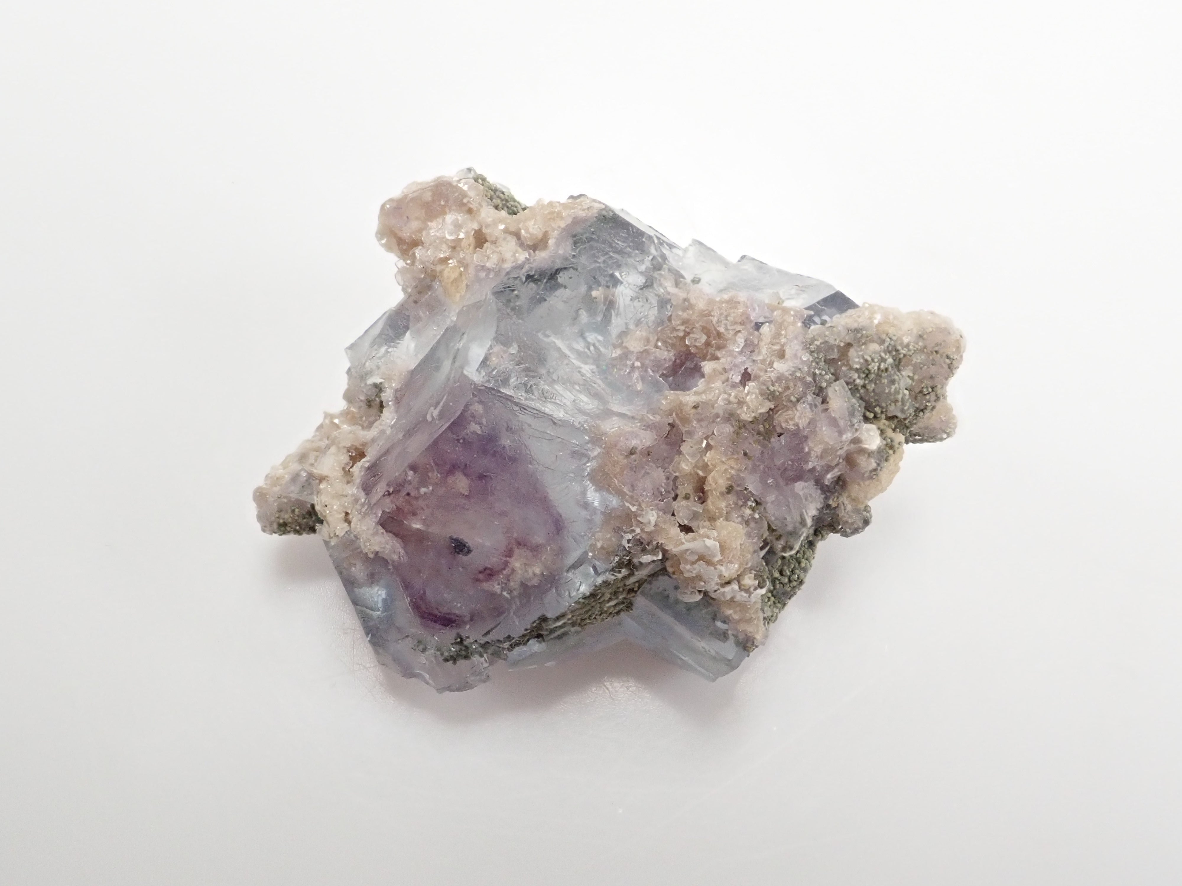 フローライト 72.518ct原石