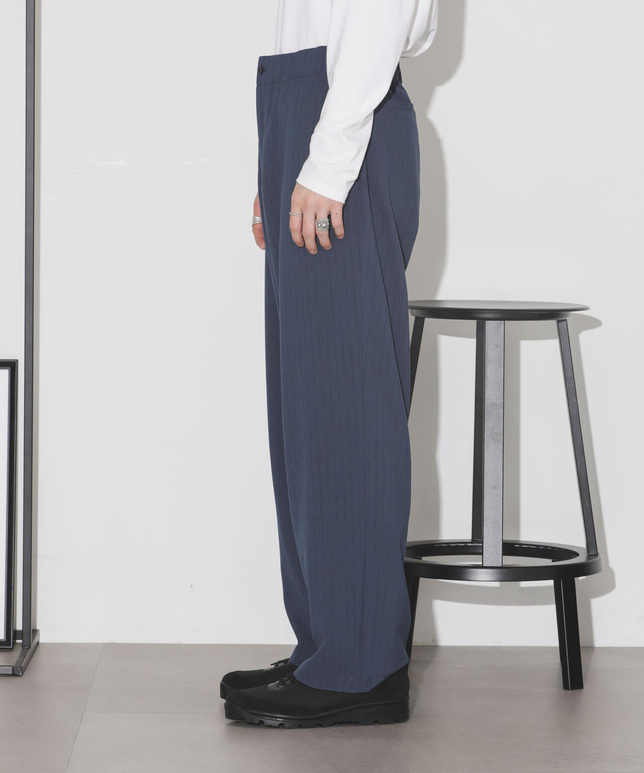 シルキー ストライプ ジャージー ストレート パンツ