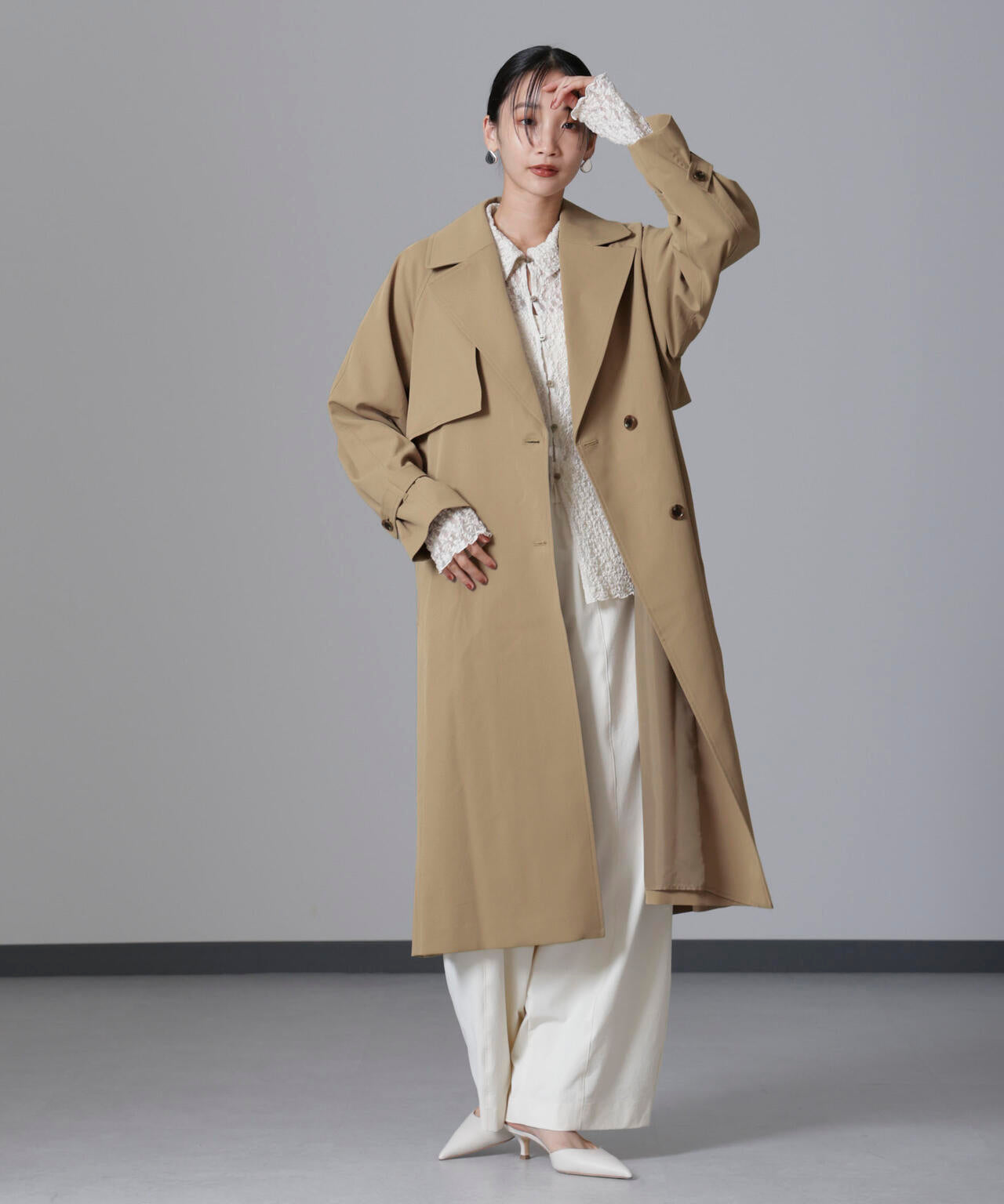 オーバーサイズトレンチコート