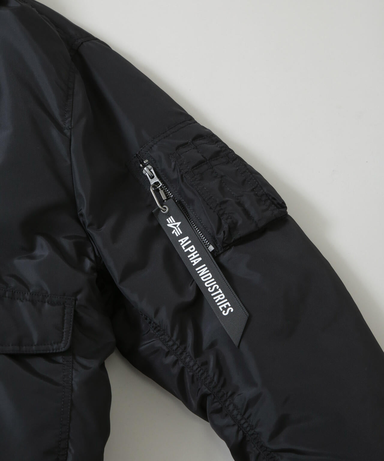 ALPHA INDUSTRIES/別注 ALPHA FLIGHT JACKET