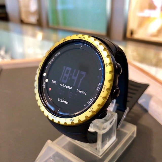 ❖SUUNTO CORE電池交換／電池ぶ厚い！❖ | 時 屋 日 記