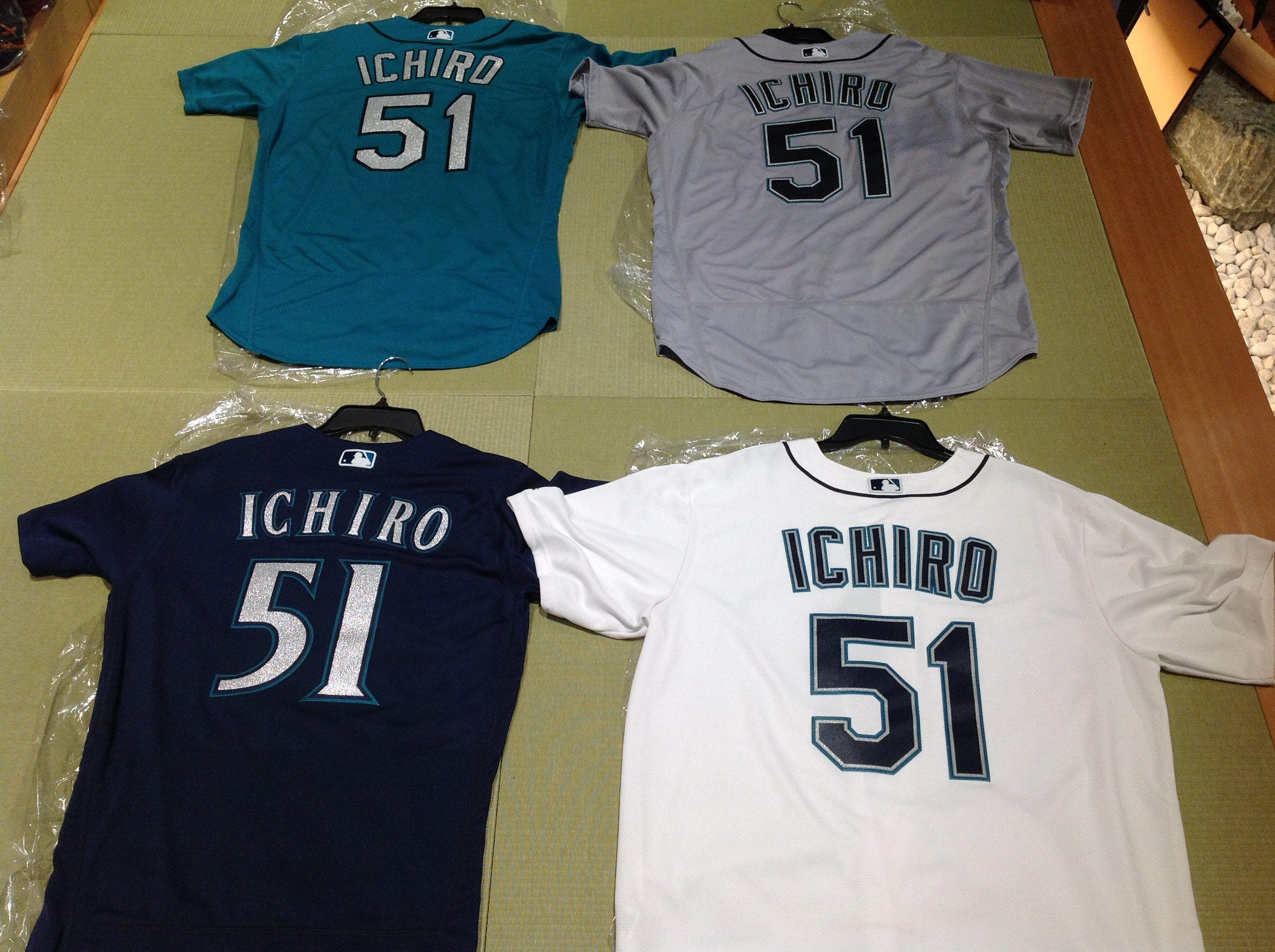 シアトル・マリナーズ イチロー選手オーセンティックユニフォーム