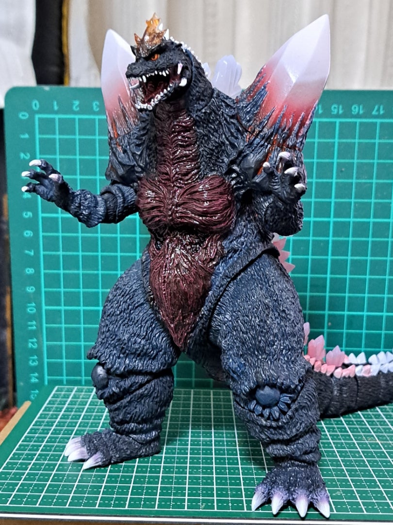 S.H.MonsterArts スペースゴジラ 福岡決戦Ver. | ライトニングの