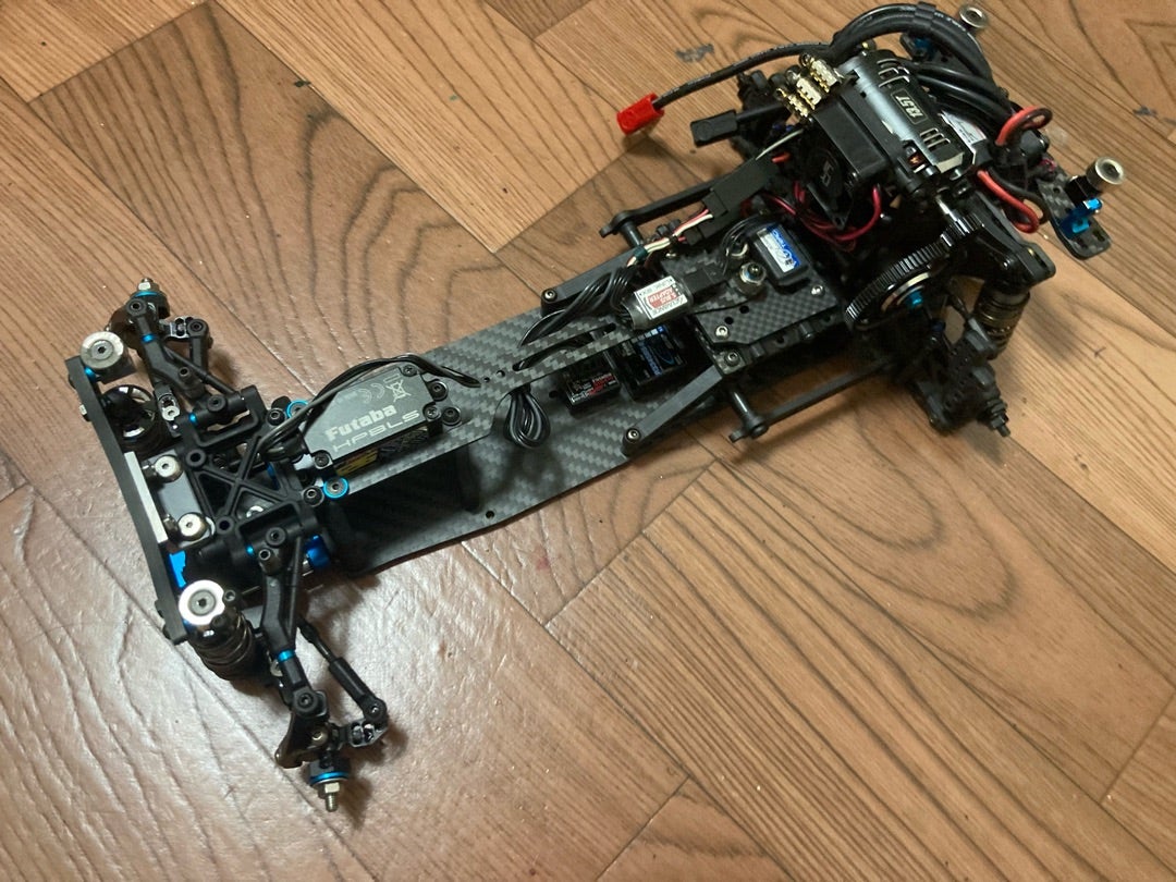 RDX カーボンシャーシ投入！ | 地獄のチューナー448のブログ