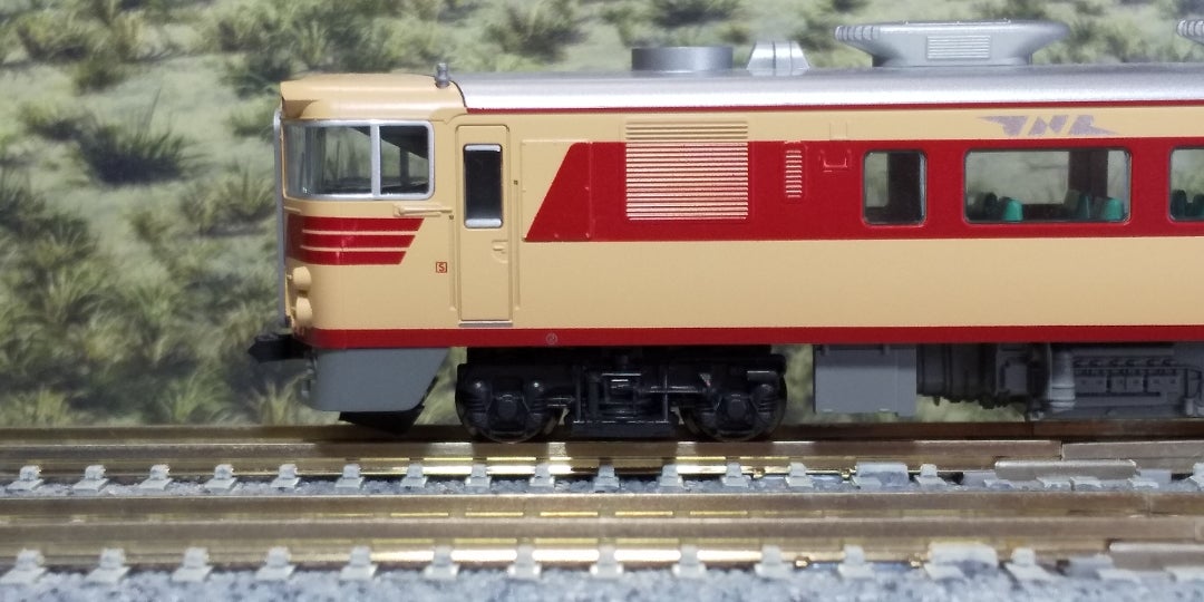 KATO キハ82系 6両基本セット 入線‼️ (品番10-550) | oketa-mokeiのブログ