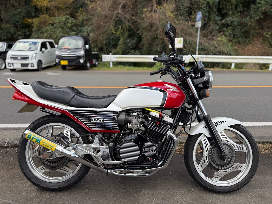 王道の赤白CBX | 静岡市の絶版車専門店フレンズ！大人気ブログ♪今日の