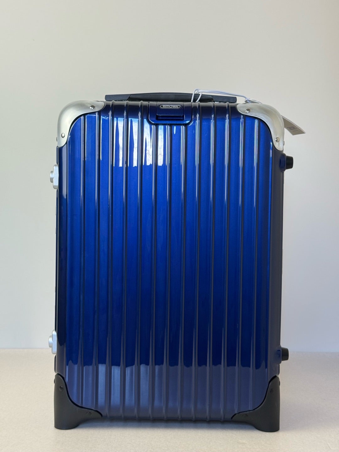 RIMOWA リンボシリーズ 廃盤 | Smart RIMOWA リモワ専門店 店長日記