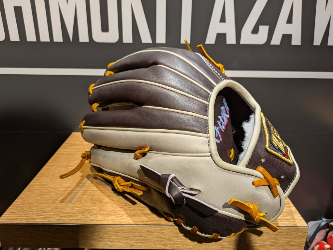 ゼット】内野手用オーダーグラブ［156型］クロスウェブ／今すぐに定番