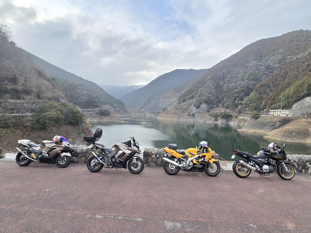サシツー予定が嬉しいマスツー(*´艸`*) | ZX-14Rに漢らしく乗りたい