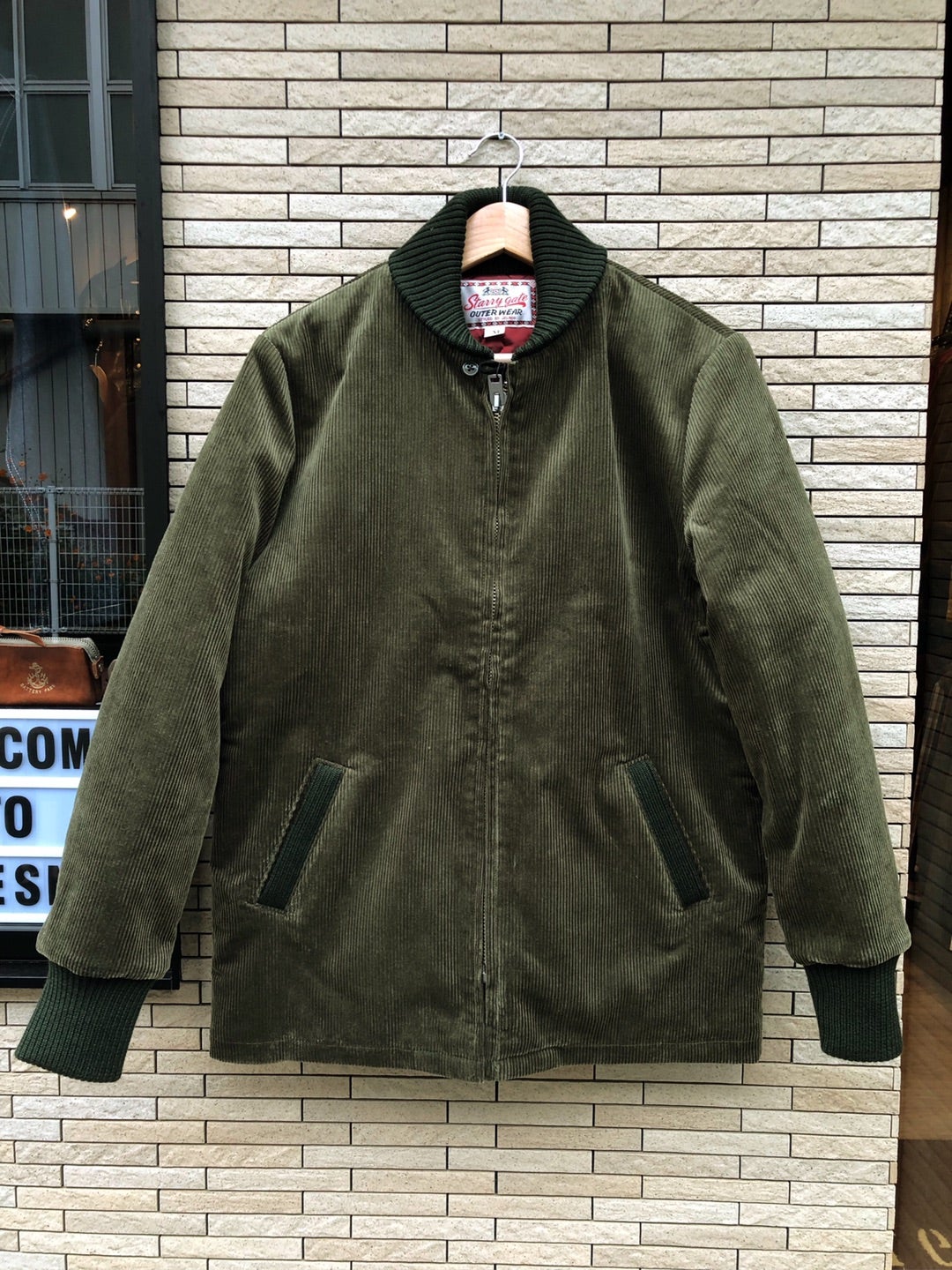 今年はコーデュロイ生地で登場！JELADO ファラオジャケット