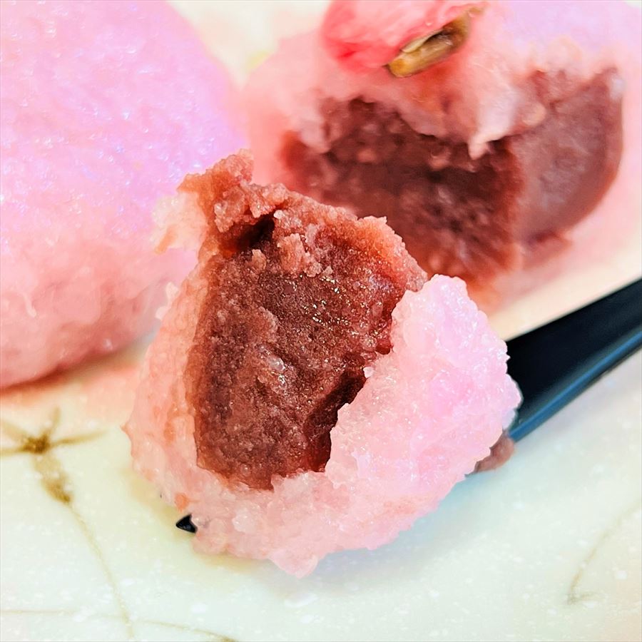 セブン】春一番！北海道十勝産小豆使用 桜もち さくらが香る♪もちもち