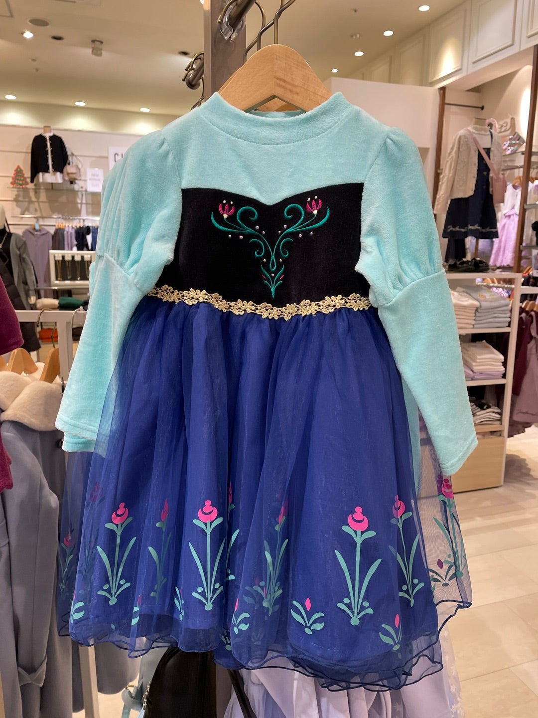 any FAM KIDS、めちゃ可愛い『アナと雪の女王』シリーズが新発売