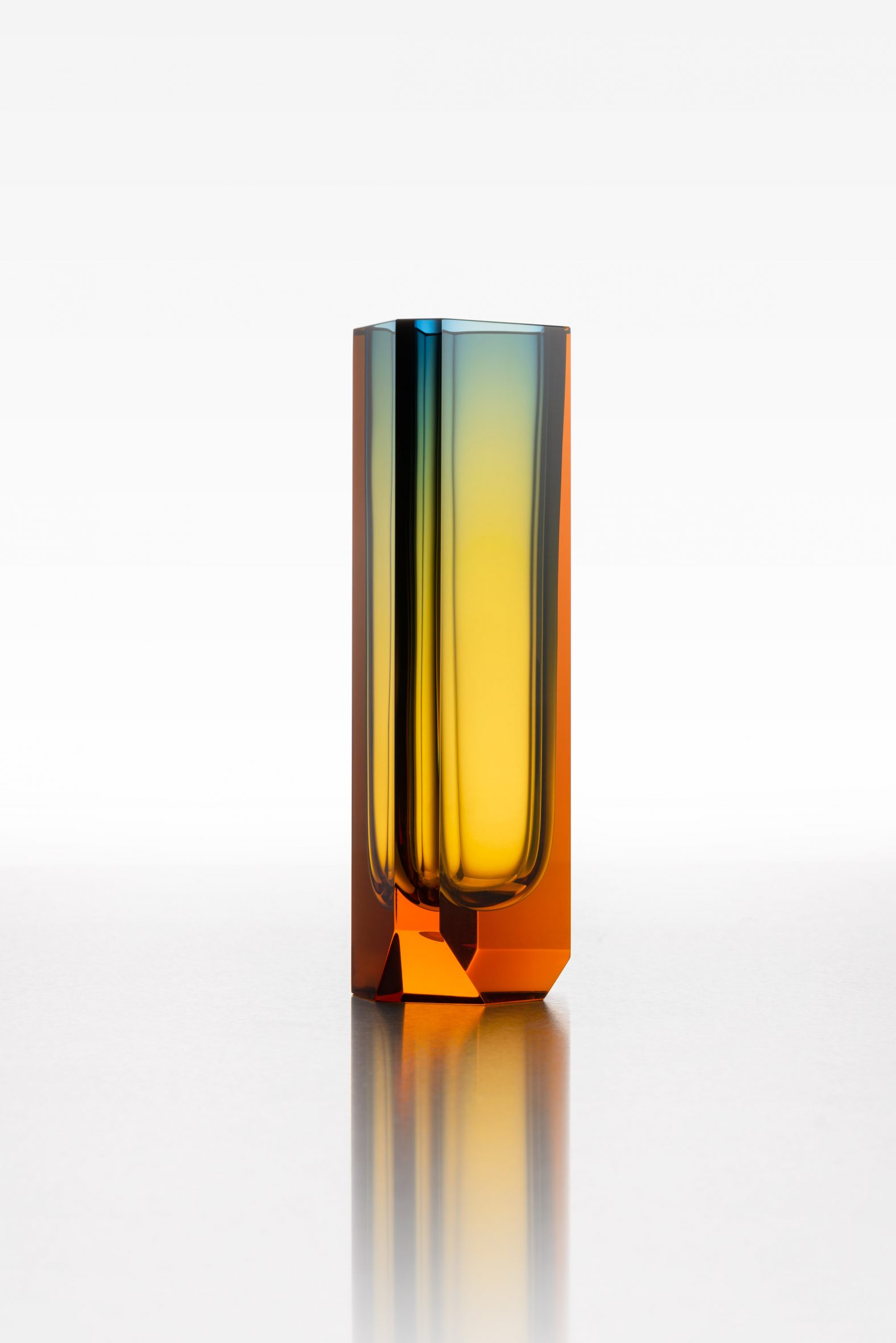 Moser's Magnus vases channel 