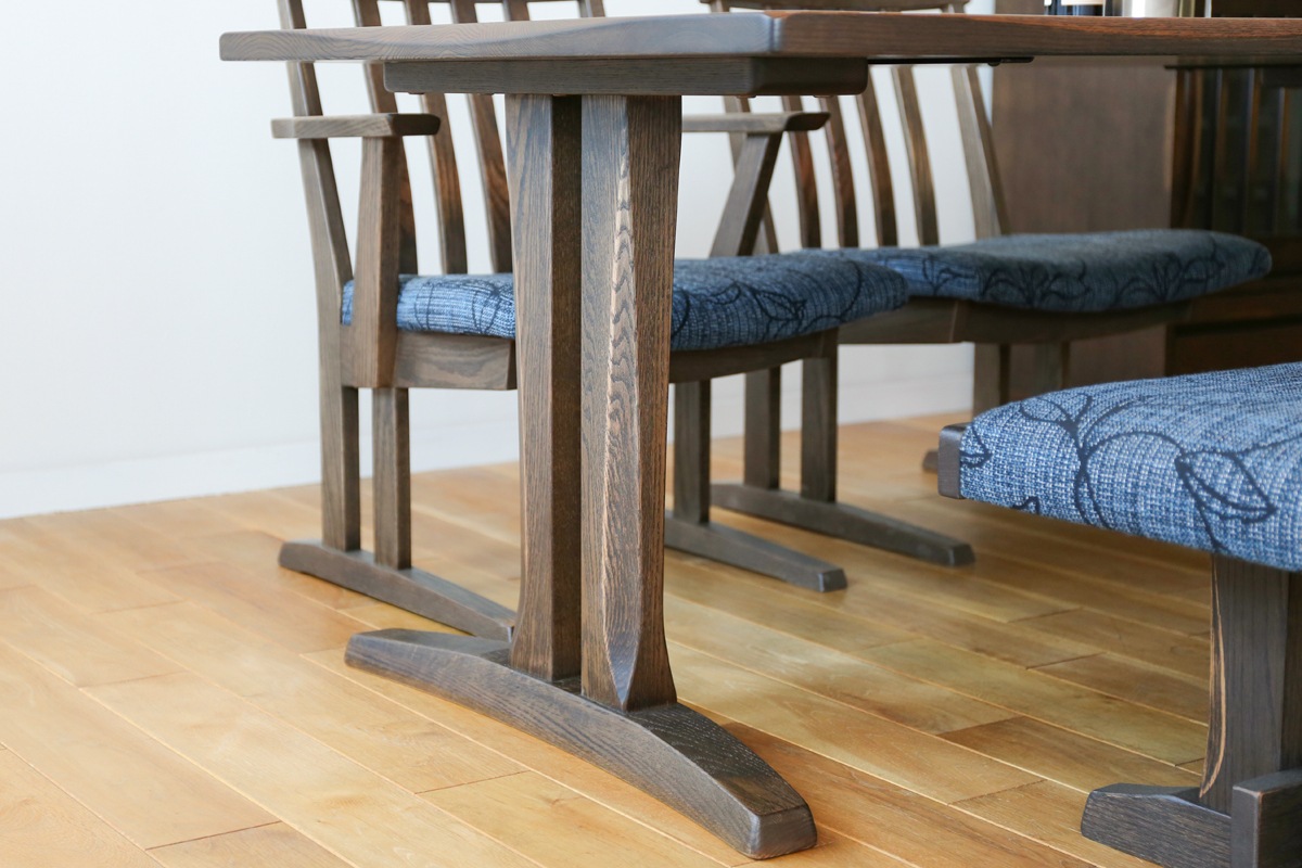 ibata直営 木楽 ダイニングテーブル/帆立脚｜TABLE｜飛騨の家具/国産