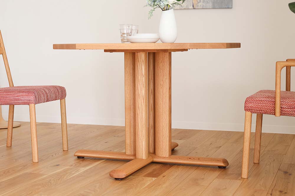 NEO TABLE 八角形 1本脚 | 【公式】飛騨の家具『株式会社シラカワ』