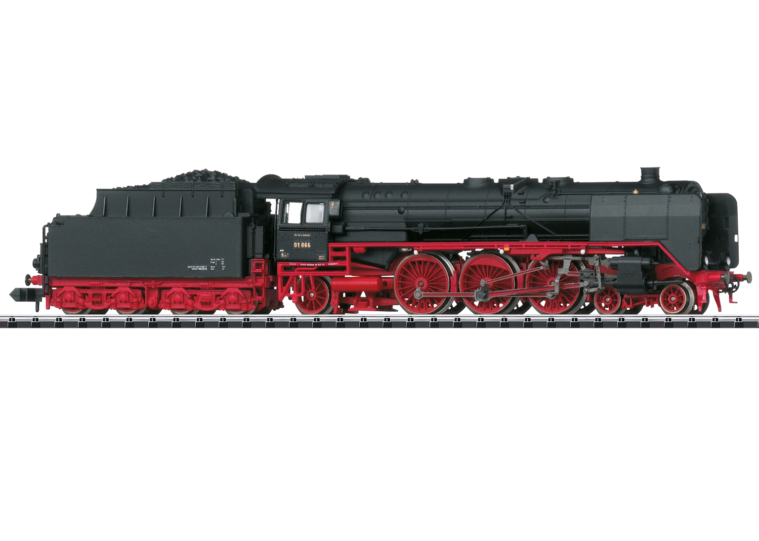 Class 01 Steam Locomotive | Trix Websites