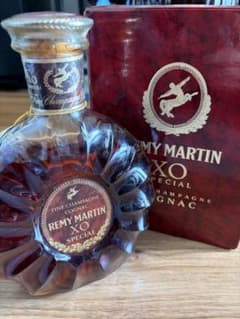 レミーマルタン XO スペシャル ブランデー700ml - メルカリ