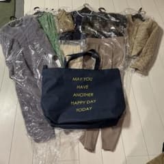 2024ヤマダヤ 福袋 【5万円】 - メルカリ