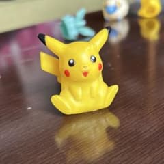ポケモン 指人形 ピカチュウ レオン 中古 ポケモンキッズ ソフビ