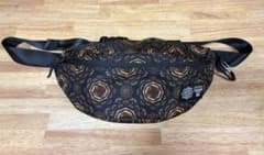 KiU×BRAHMANコラボボディバッグ 尽未来祭2025 BRAHMAN - メルカリ