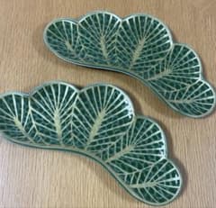 新品未使用‼️有田焼 幸楽窯 錦茶緑金松葉形前菜皿 2枚セット - メルカリ