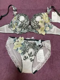 2026年最新】サルート19の人気アイテム - メルカリ