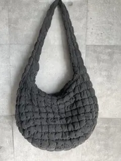 2026年最新】cosキルティングオーバーサイズショルダーバッグの人気