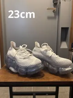 2026年最新】Grounds スニーカー 23の人気アイテム - メルカリ