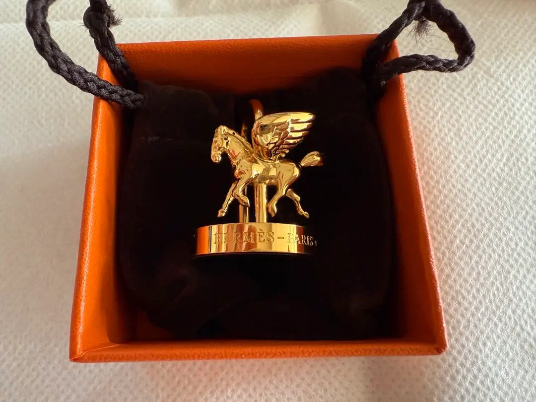 2026年最新】エルメス カデナ ペガサスの人気アイテム - メルカリ
