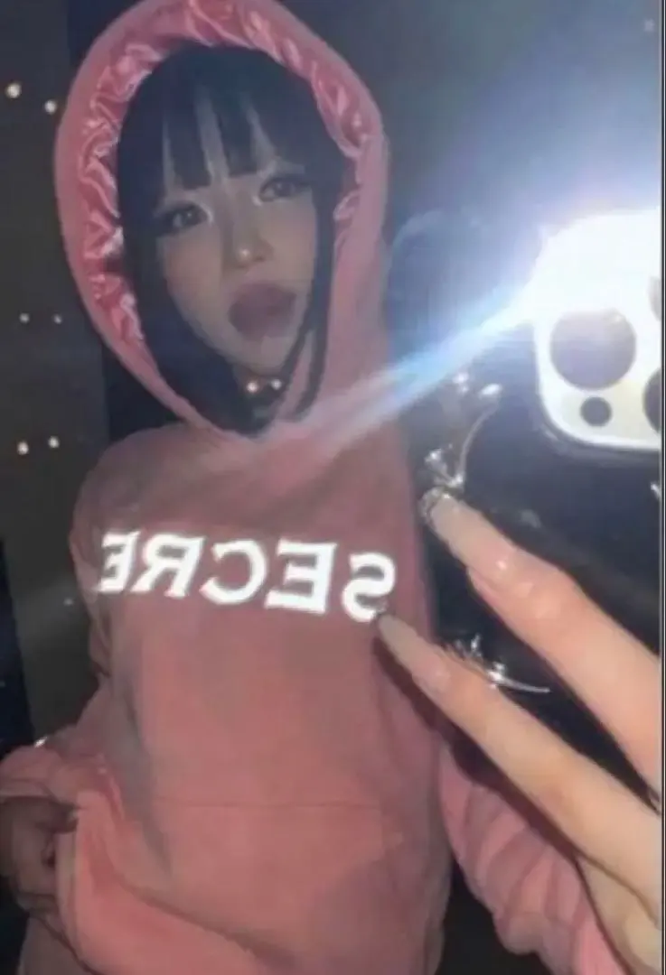 2026年最新】secret パーカーの人気アイテム - メルカリ