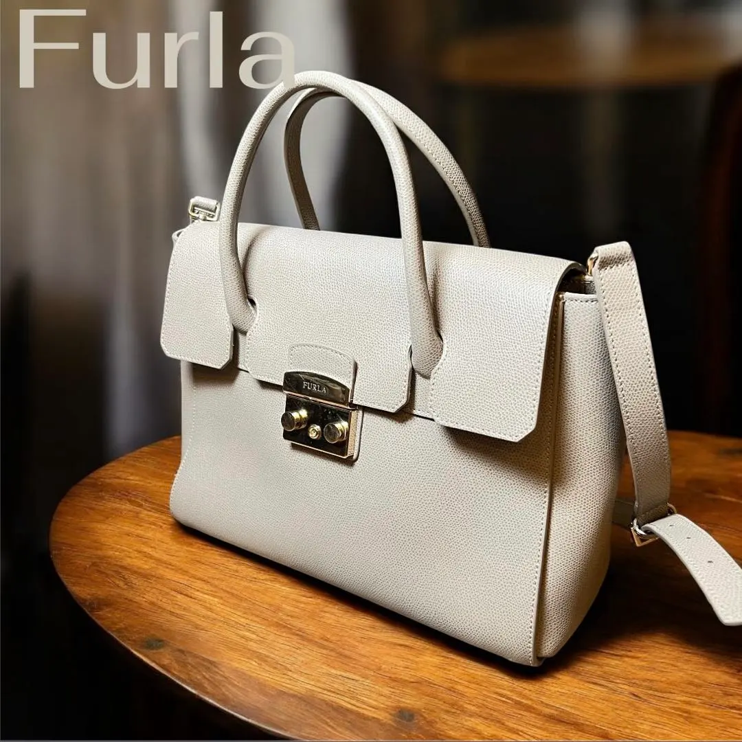 2026年最新】フルラ メトロポリス サッチェルの人気アイテム - メルカリ