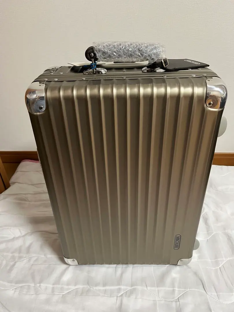 2026年最新】rimowa classic flight 35lの人気アイテム - メルカリ