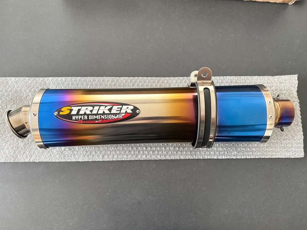 2026年最新】STRIKER マフラーの人気アイテム - メルカリ