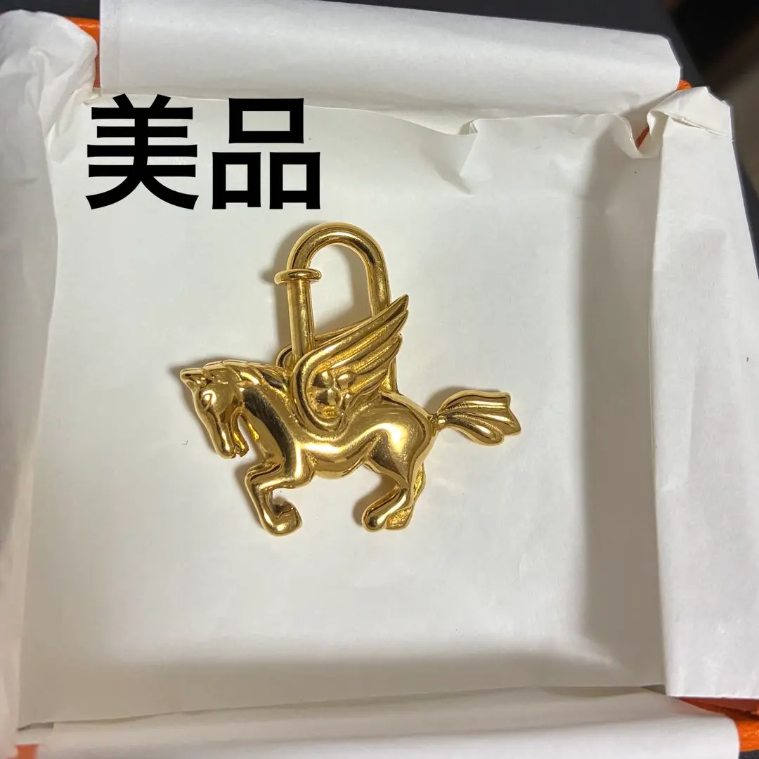 2026年最新】エルメス ペガサス カデナの人気アイテム - メルカリ