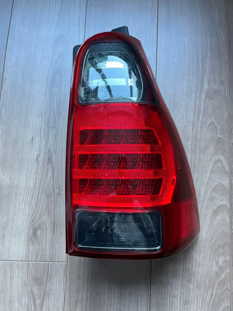 2026年最新】215サーフ テールランプの人気アイテム - メルカリ